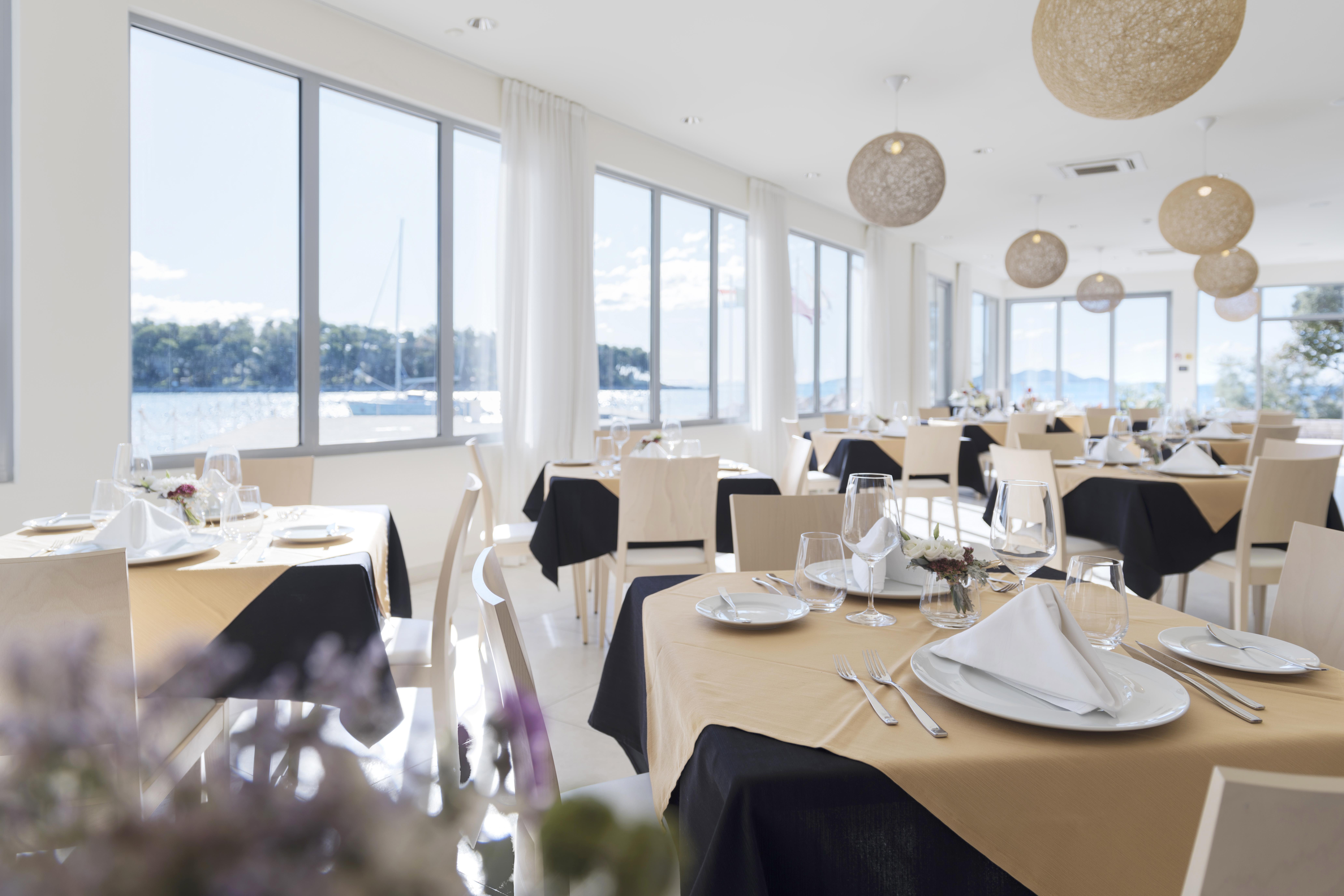 Crvena Luka Resort Biograd Na Moru Exterior photo