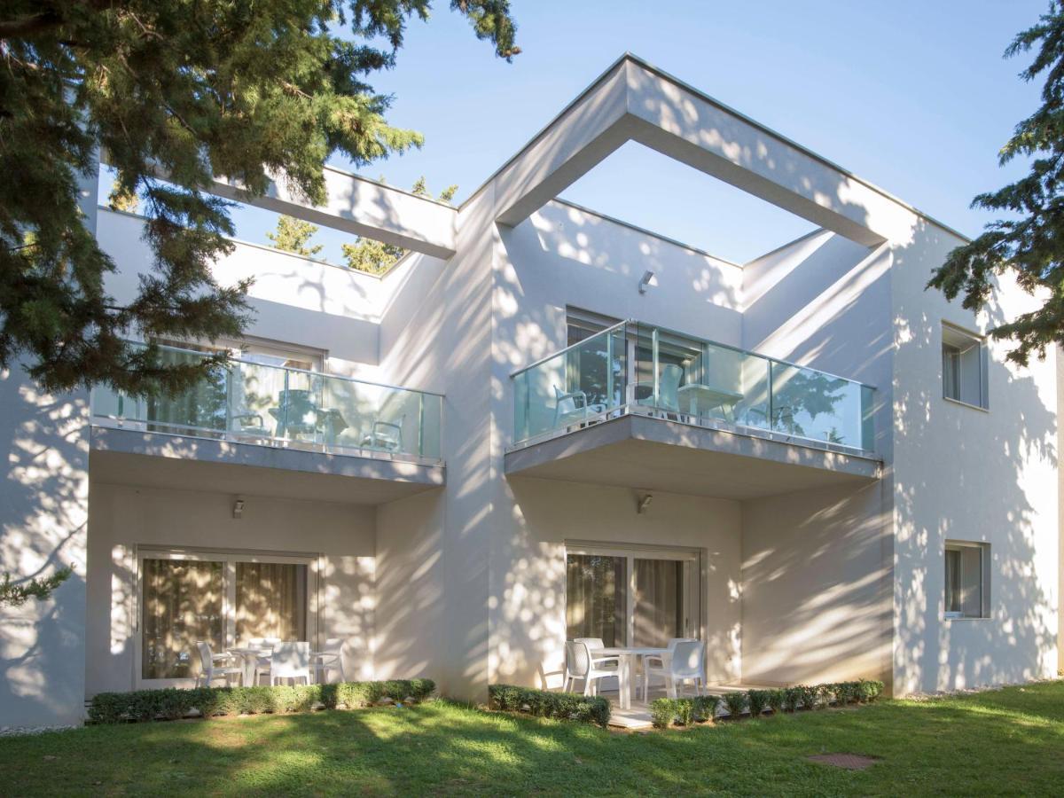 Crvena Luka Resort Biograd Na Moru Exterior photo
