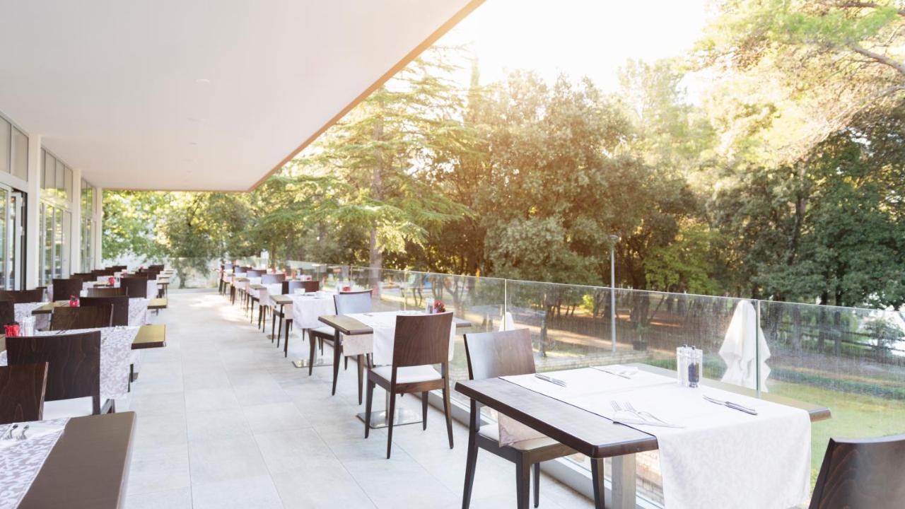 Crvena Luka Resort Biograd Na Moru Exterior photo